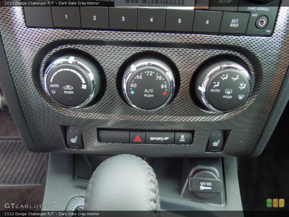 Dark Slate Gray Interior Controls for the 2013 Dodge Challenger R/T #70075691