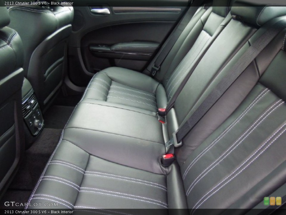 Black Interior Rear Seat for the 2013 Chrysler 300 S V6 #70076360