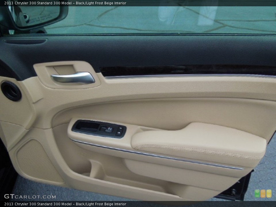 Black/Light Frost Beige Interior Door Panel for the 2013 Chrysler 300  #70077251