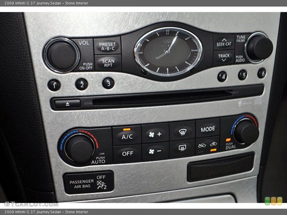 Stone Interior Controls for the 2009 Infiniti G 37 Journey Sedan #70081925