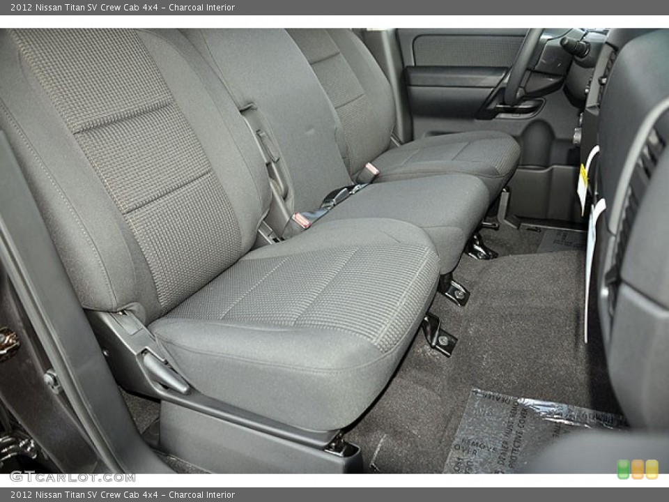 Charcoal Interior Photo for the 2012 Nissan Titan SV Crew Cab 4x4 #70084414