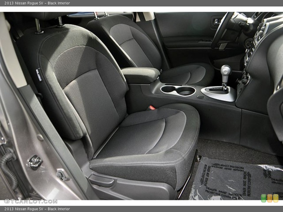 Black Interior Photo for the 2013 Nissan Rogue SV #70084712