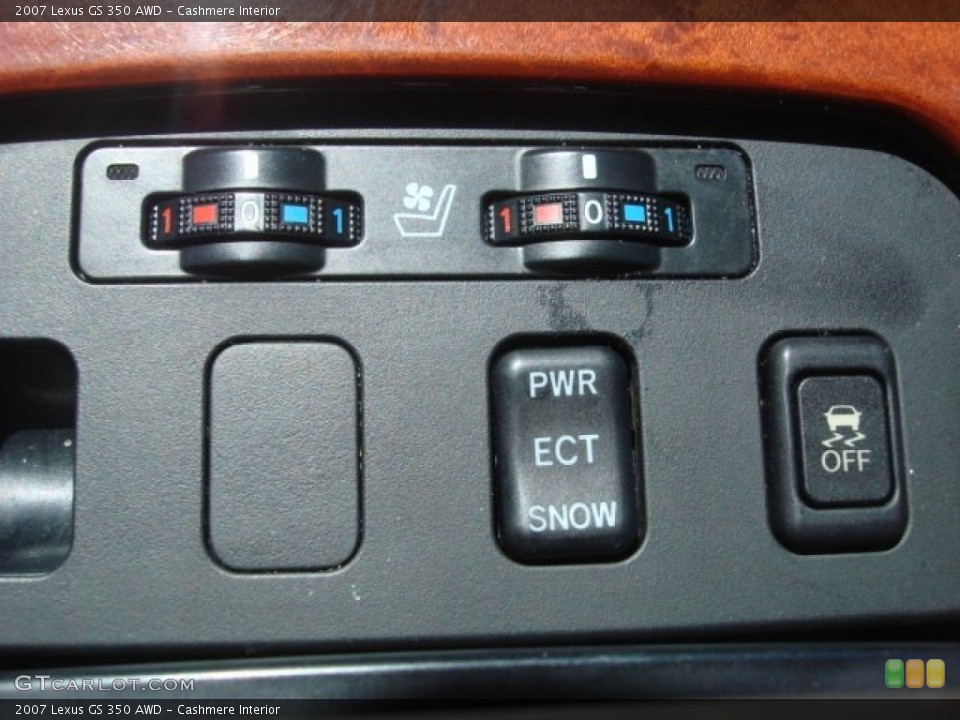 Cashmere Interior Controls for the 2007 Lexus GS 350 AWD #70088853