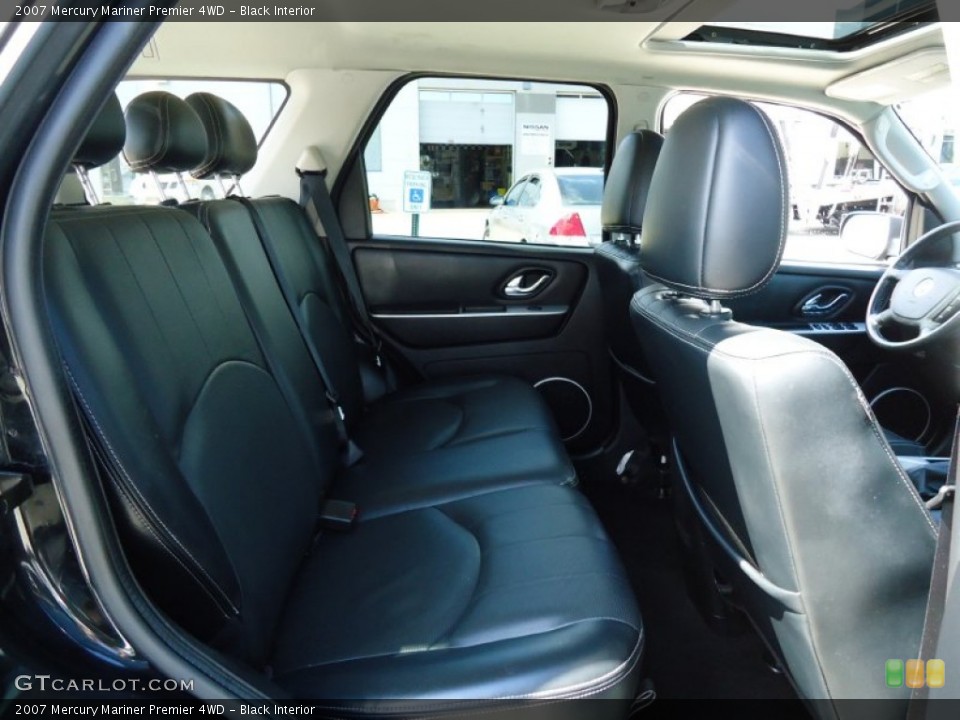 Black Interior Rear Seat for the 2007 Mercury Mariner Premier 4WD #70091181