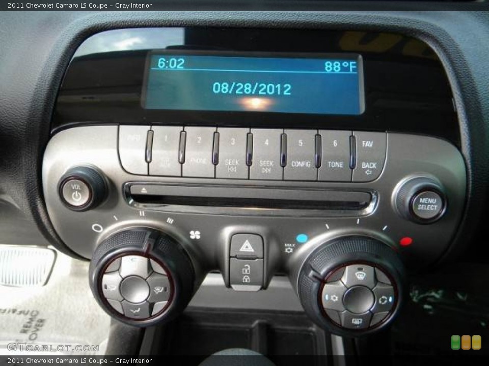 Gray Interior Controls for the 2011 Chevrolet Camaro LS Coupe #70093899