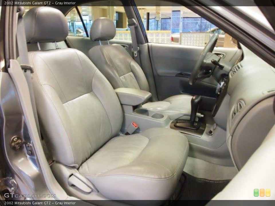 Gray Interior Photo for the 2002 Mitsubishi Galant GTZ #70095237