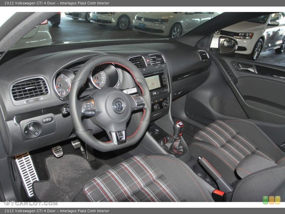 Interlagos Plaid Cloth Interior Photo for the 2013 Volkswagen GTI 4 Door #70098306