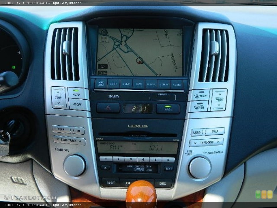 Light Gray Interior Controls for the 2007 Lexus RX 350 AWD #70099755