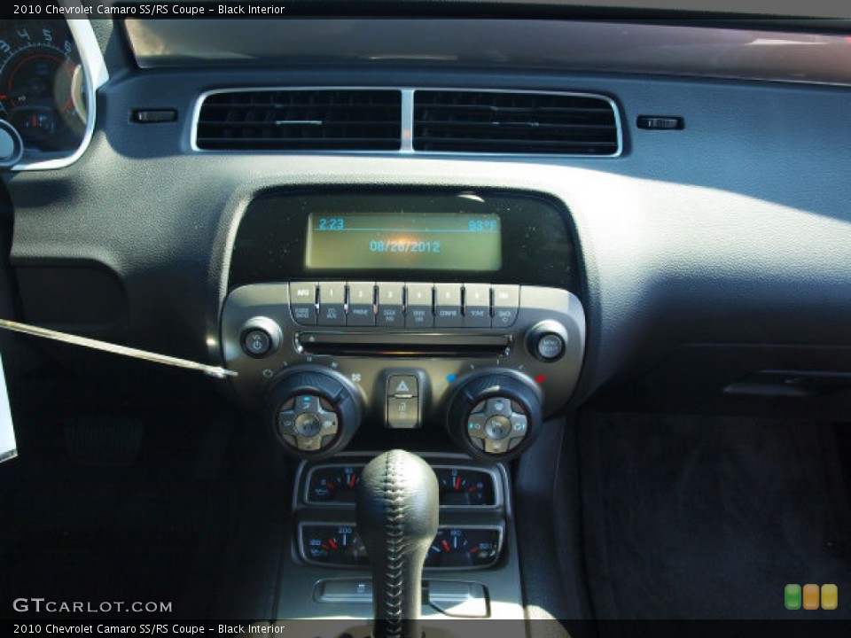 Black Interior Controls for the 2010 Chevrolet Camaro SS/RS Coupe #70105302