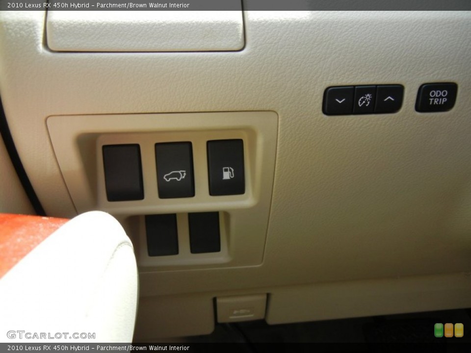 Parchment/Brown Walnut Interior Controls for the 2010 Lexus RX 450h Hybrid #70106889
