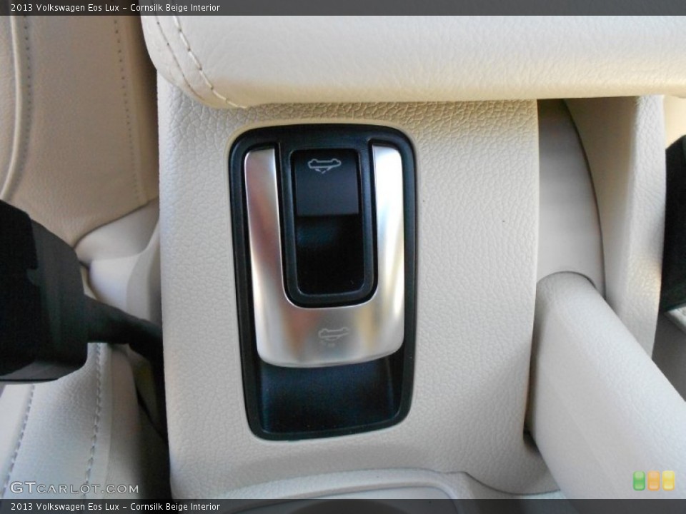 Cornsilk Beige Interior Controls for the 2013 Volkswagen Eos Lux #70110252