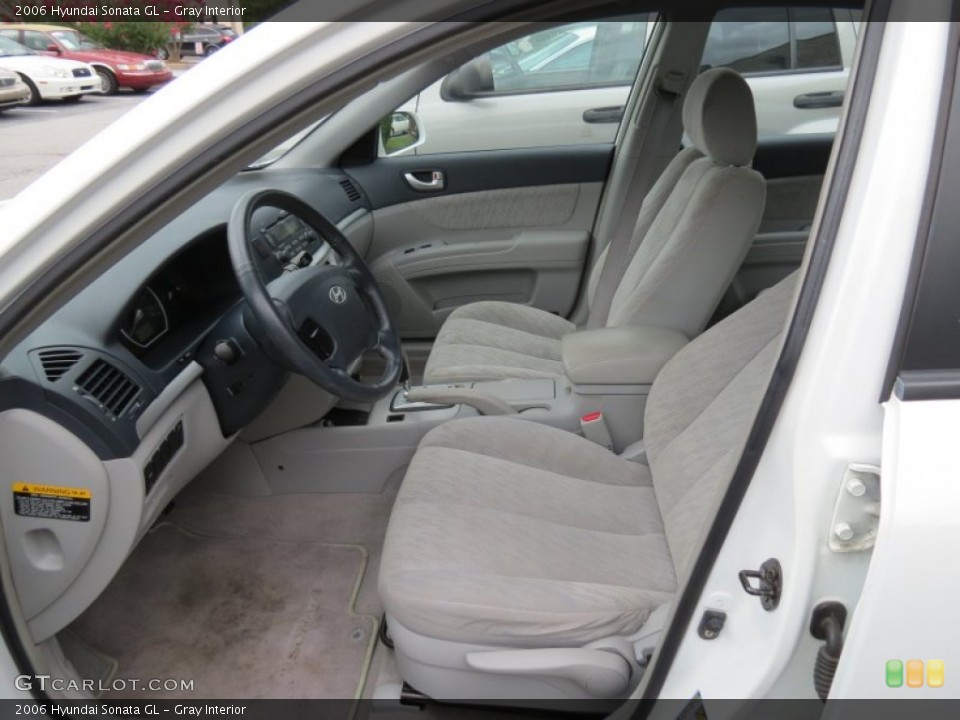 Gray Interior Front Seat for the 2006 Hyundai Sonata GL #70114248