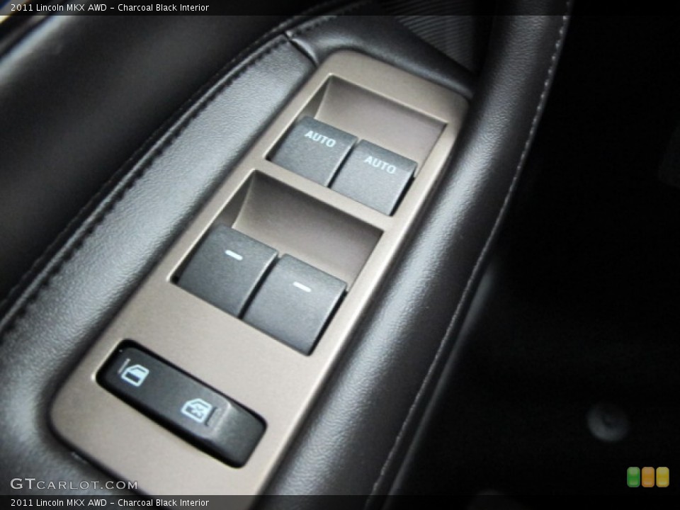 Charcoal Black Interior Controls for the 2011 Lincoln MKX AWD #70119543