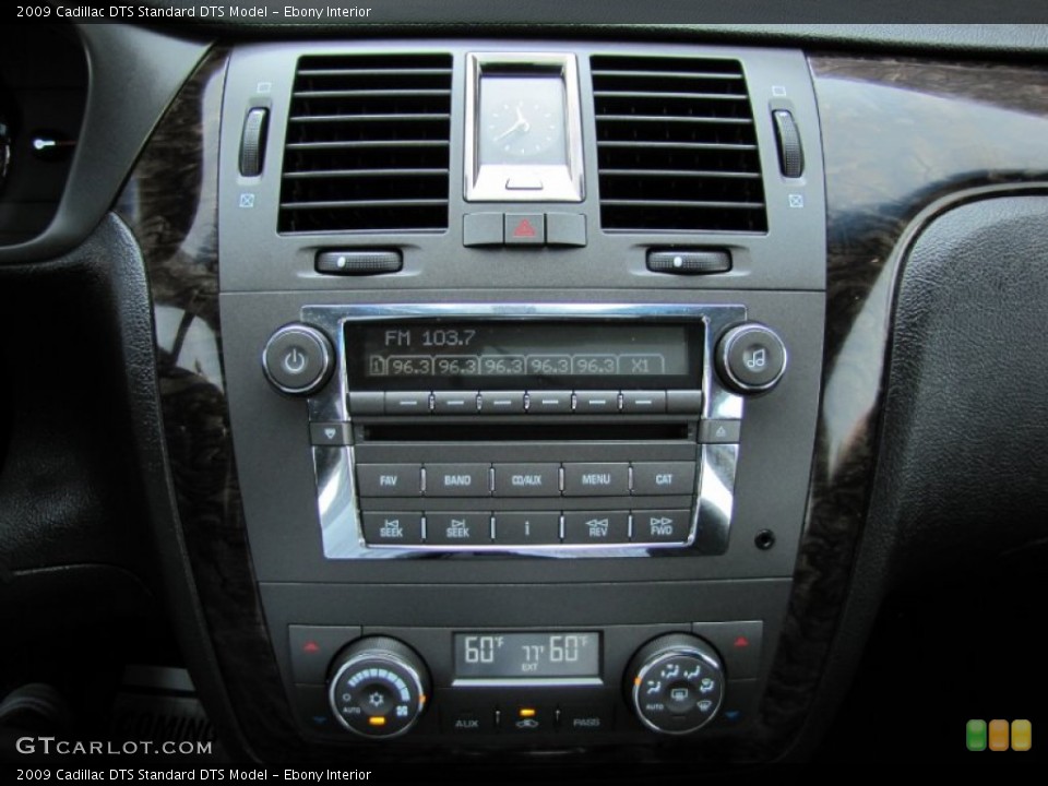 Ebony Interior Controls for the 2009 Cadillac DTS  #70130828