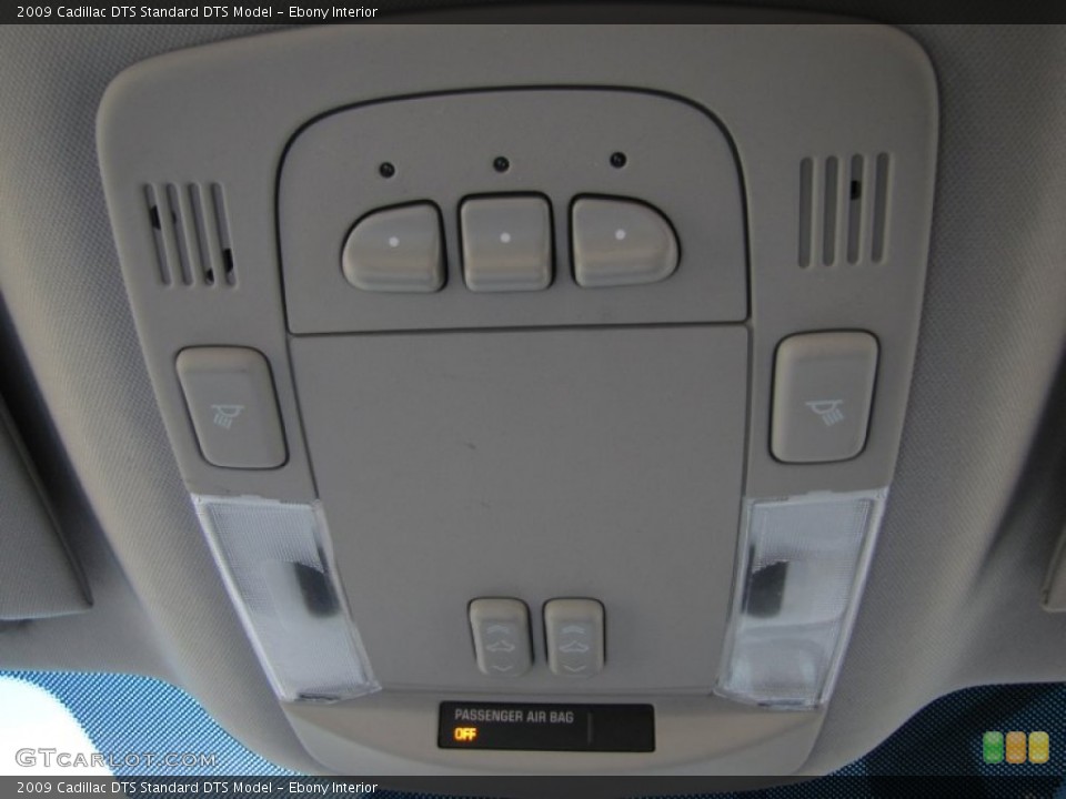 Ebony Interior Controls for the 2009 Cadillac DTS  #70130852