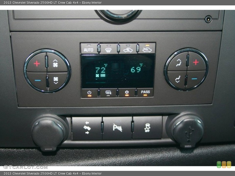 Ebony Interior Controls for the 2013 Chevrolet Silverado 2500HD LT Crew Cab 4x4 #70139219