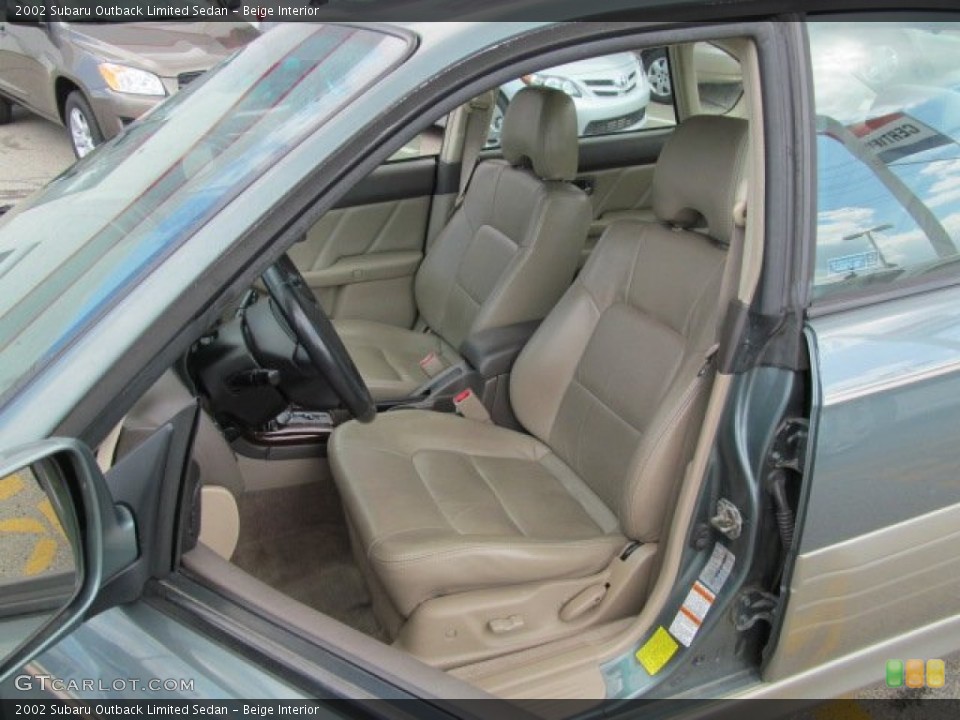 Beige Interior Photo for the 2002 Subaru Outback Limited Sedan #70141190