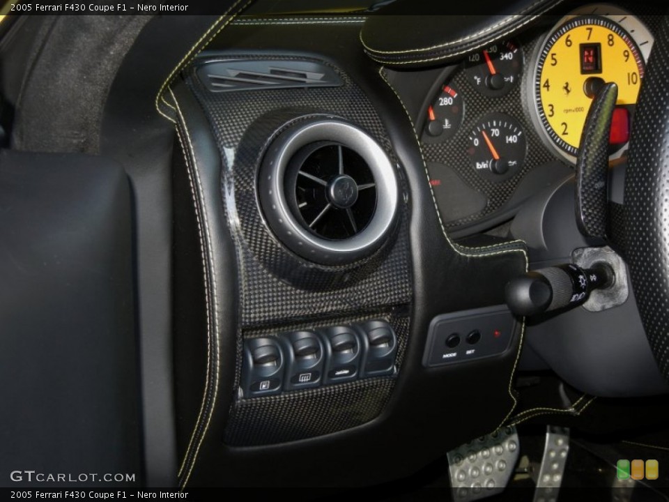 Nero Interior Controls for the 2005 Ferrari F430 Coupe F1 #70142777