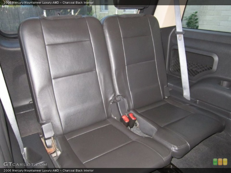 Charcoal Black Interior Rear Seat for the 2006 Mercury Mountaineer Luxury AWD #70158071