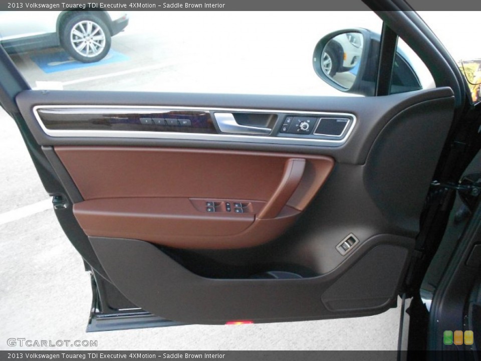Saddle Brown Interior Door Panel for the 2013 Volkswagen Touareg TDI Executive 4XMotion #70166225