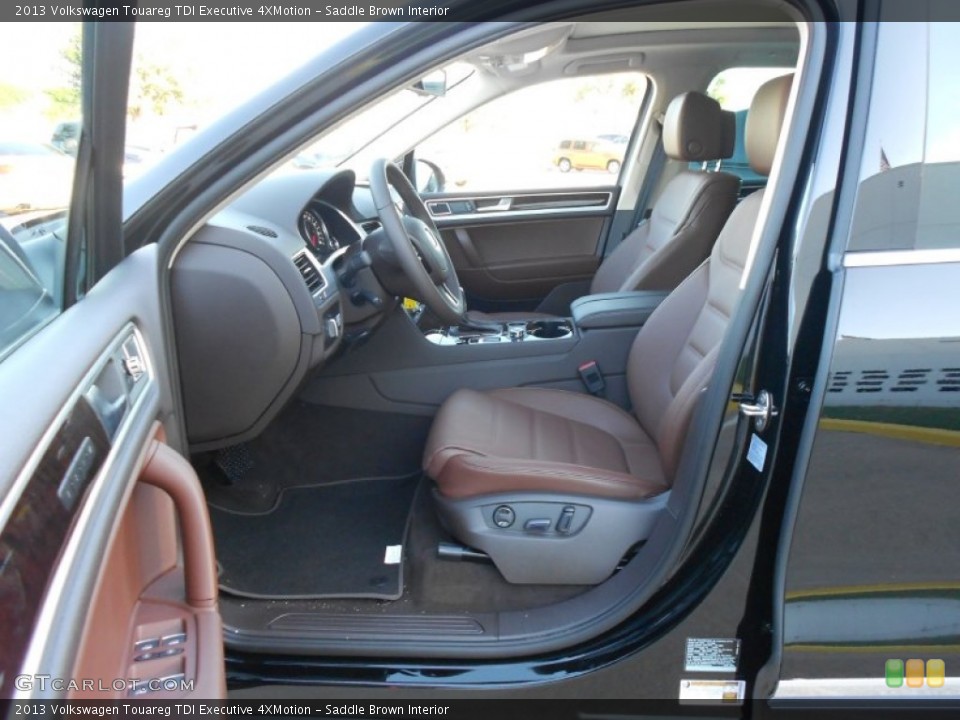 Saddle Brown Interior Photo for the 2013 Volkswagen Touareg TDI Executive 4XMotion #70166234