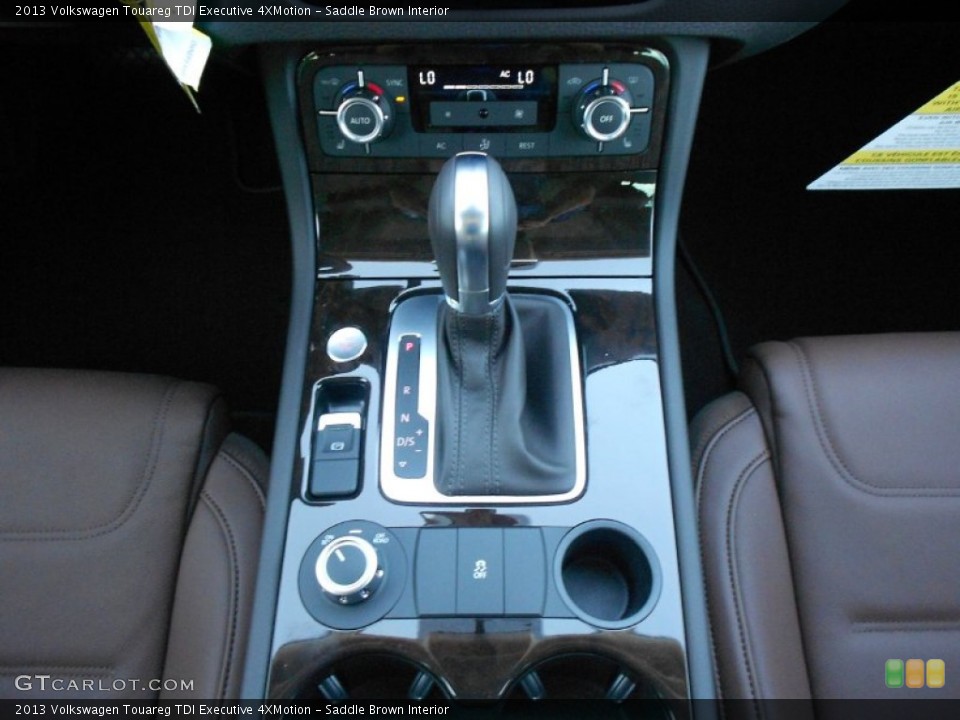 Saddle Brown Interior Transmission for the 2013 Volkswagen Touareg TDI Executive 4XMotion #70166297
