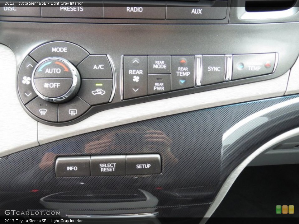 Light Gray Interior Controls for the 2013 Toyota Sienna SE #70168730