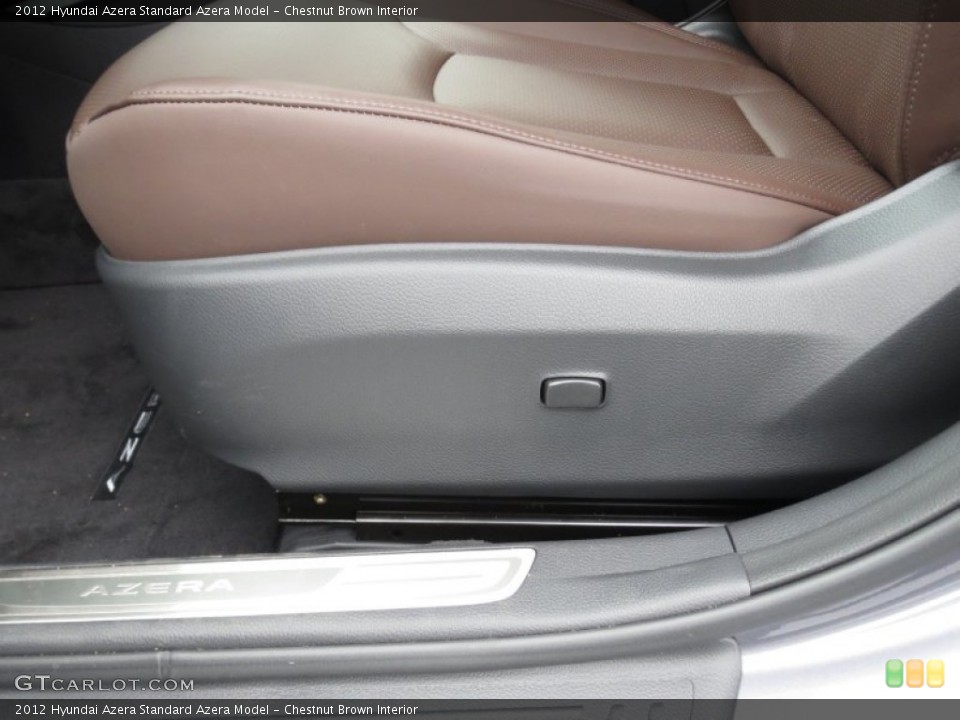 Chestnut Brown 2012 Hyundai Azera Interiors