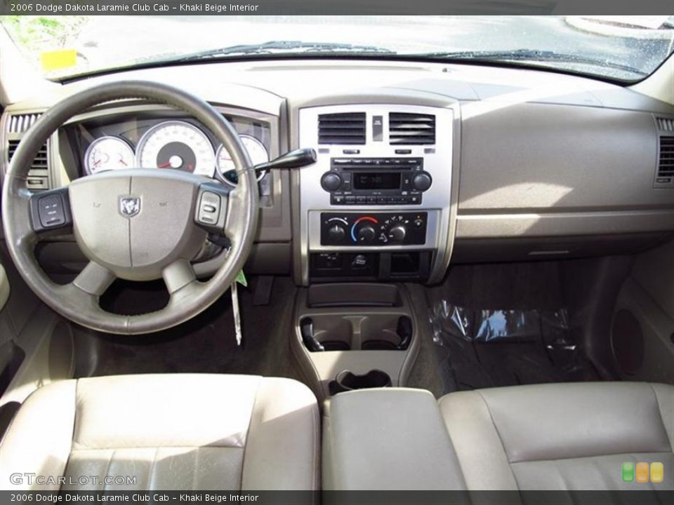 Khaki Beige Interior Photo for the 2006 Dodge Dakota Laramie Club Cab #70174925