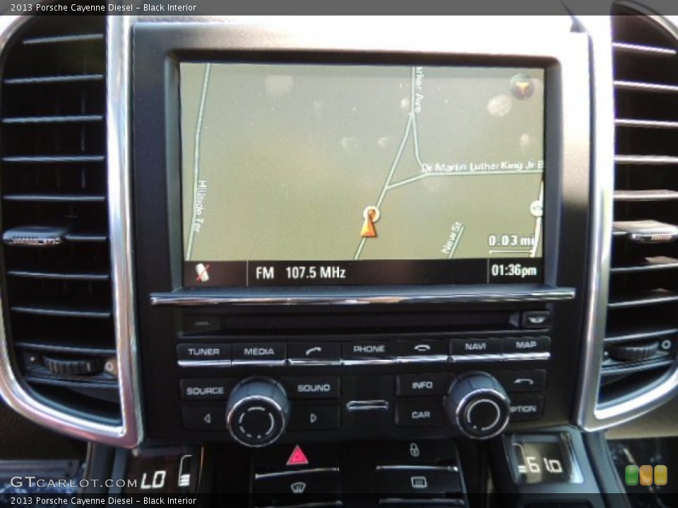 Black Interior Navigation for the 2013 Porsche Cayenne Diesel #70179341