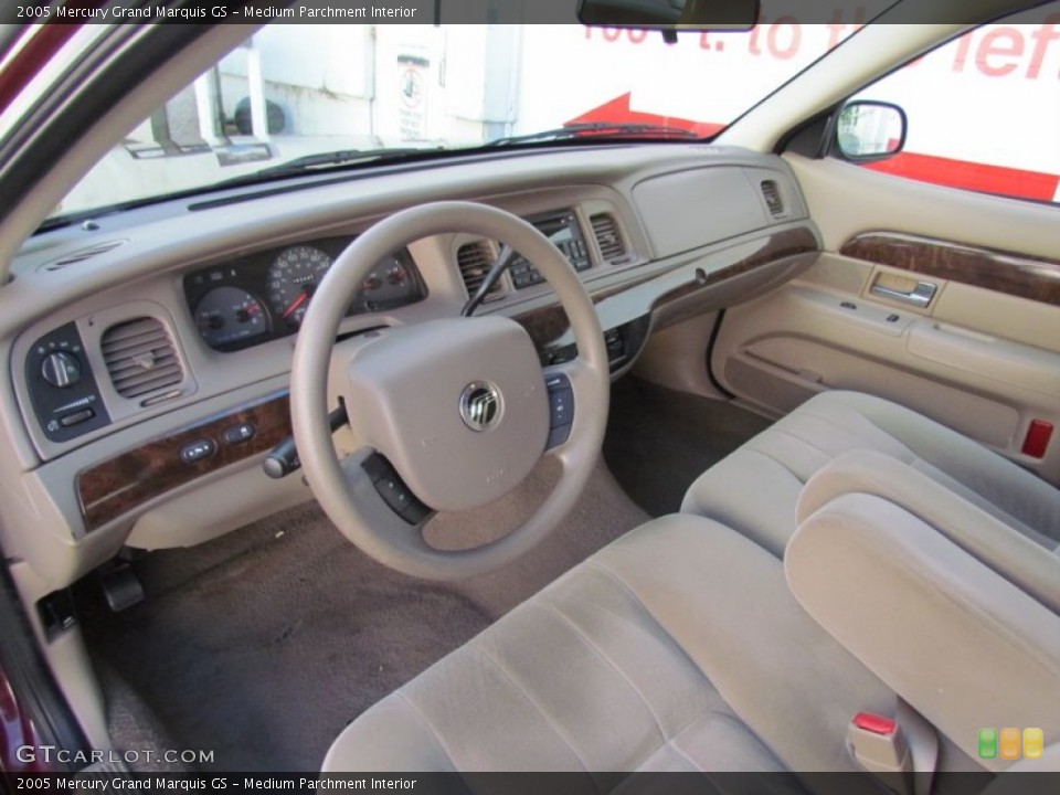 Medium Parchment Interior Photo for the 2005 Mercury Grand Marquis GS #70181741