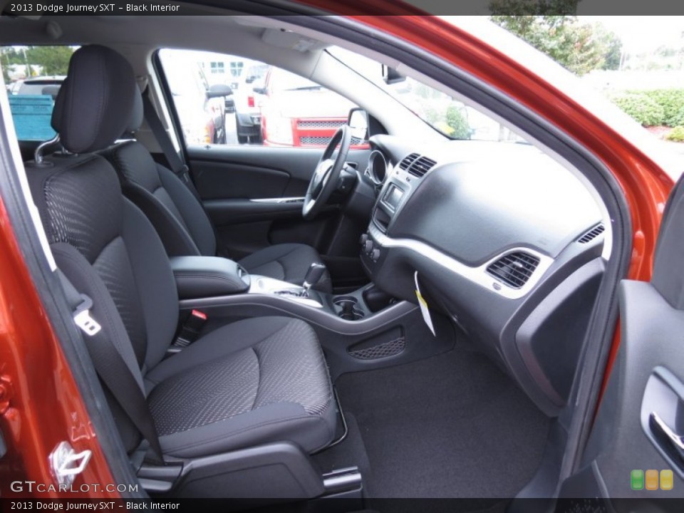 Black Interior Photo for the 2013 Dodge Journey SXT #70185553