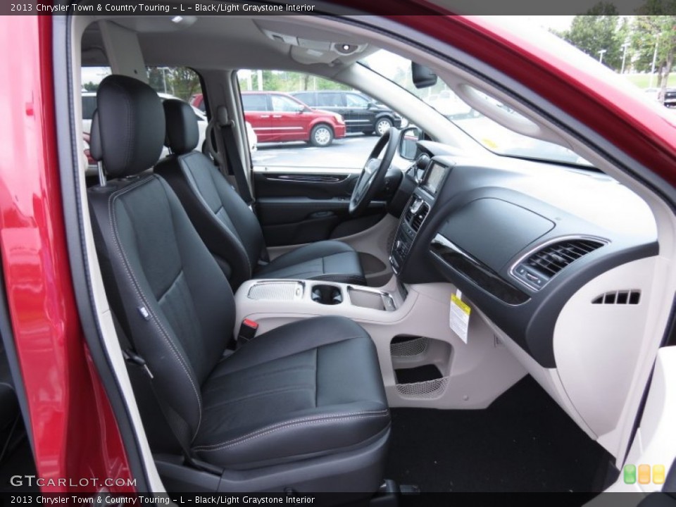 Black/Light Graystone Interior Photo for the 2013 Chrysler Town & Country Touring - L #70187387