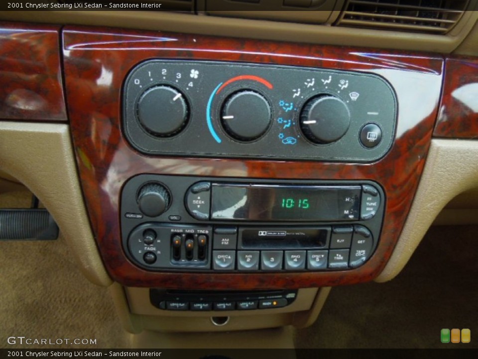Sandstone Interior Controls for the 2001 Chrysler Sebring LXi Sedan #70191710