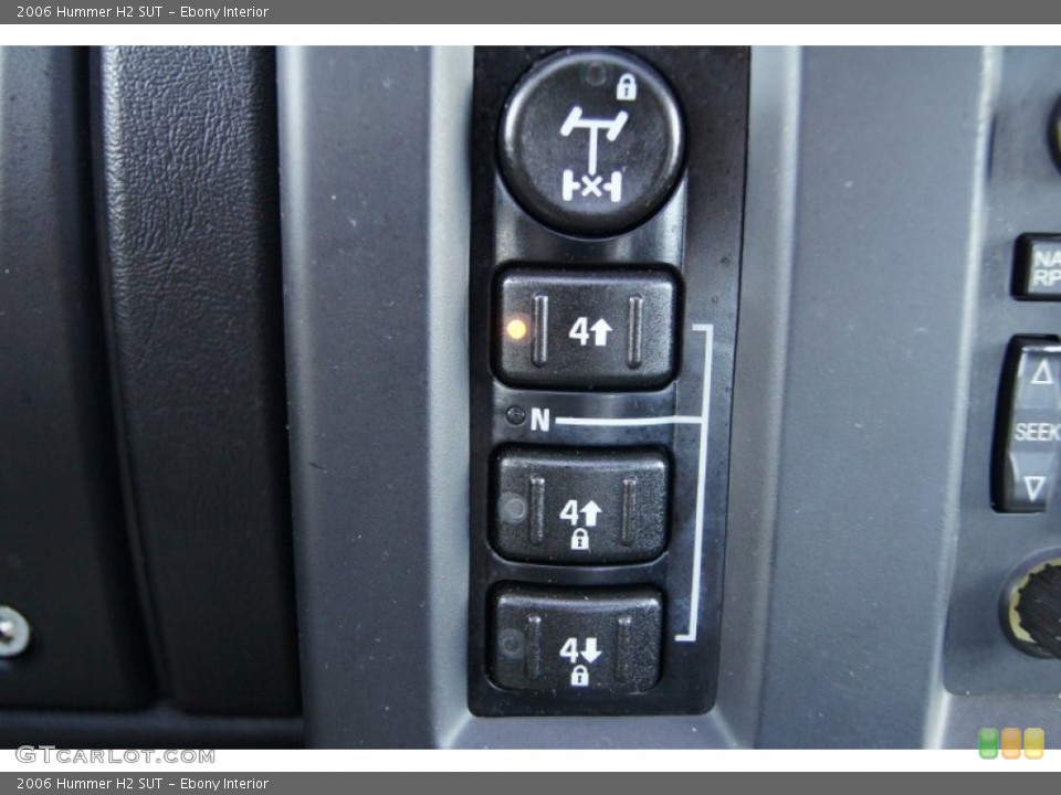 Ebony Interior Controls for the 2006 Hummer H2 SUT #70199164