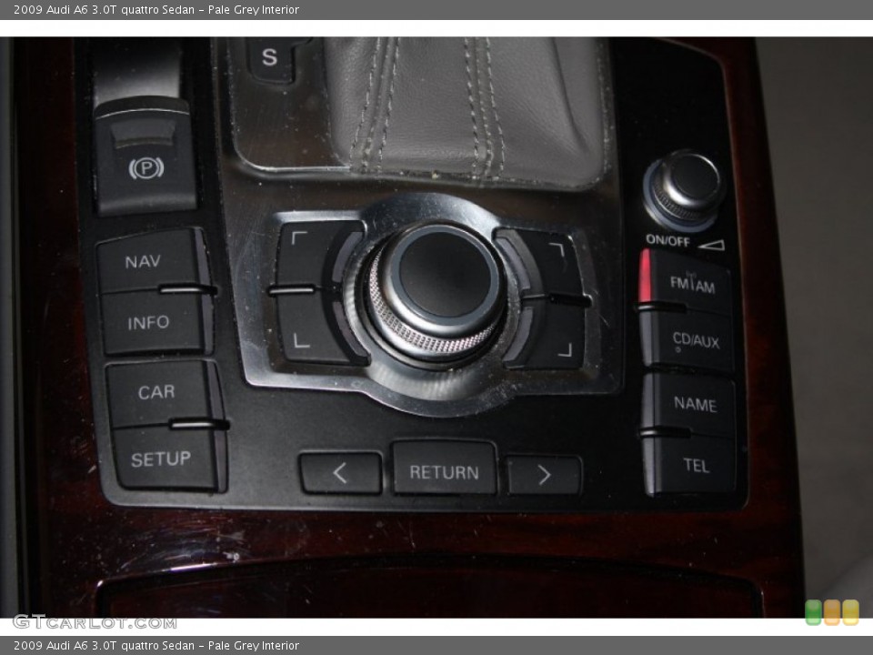 Pale Grey Interior Controls for the 2009 Audi A6 3.0T quattro Sedan #70209332