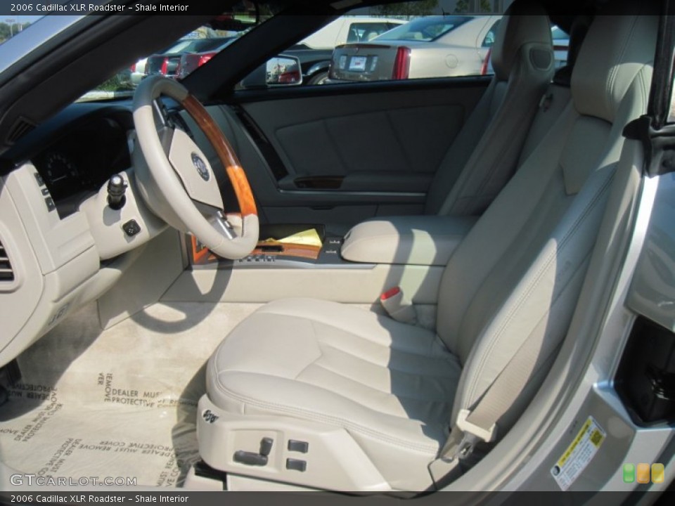 Shale Interior Photo for the 2006 Cadillac XLR Roadster #70228195