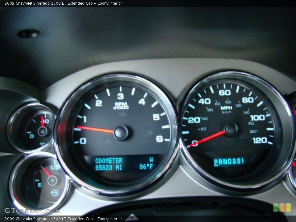Ebony Interior Gauges for the 2009 Chevrolet Silverado 1500 LT Extended Cab #70230616