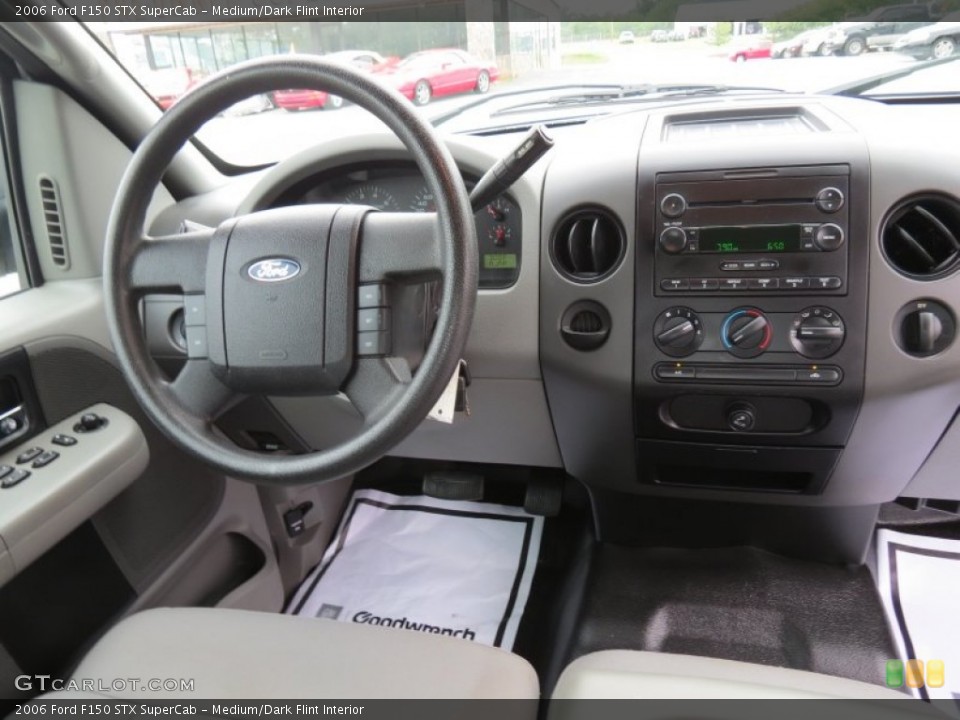 Medium/Dark Flint Interior Dashboard for the 2006 Ford F150 STX SuperCab #70236805