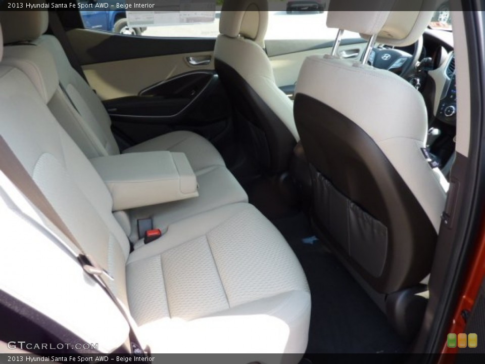 Beige Interior Photo for the 2013 Hyundai Santa Fe Sport AWD #70238110