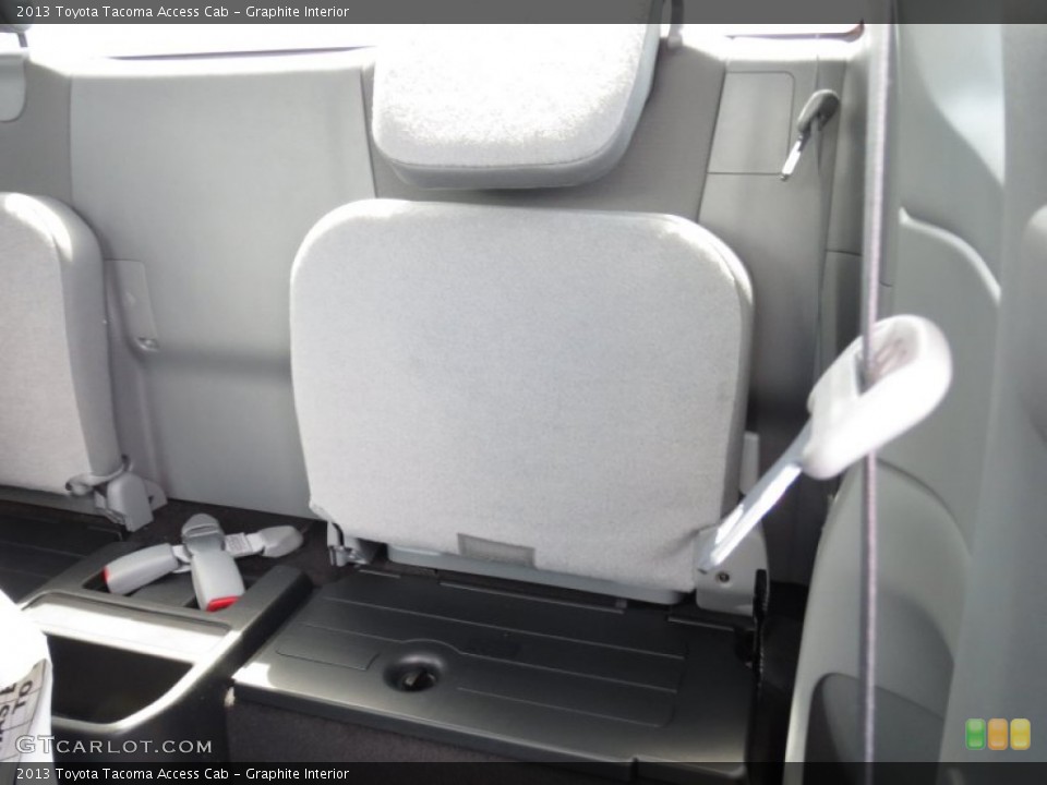 Graphite Interior Photo for the 2013 Toyota Tacoma Access Cab #70251895