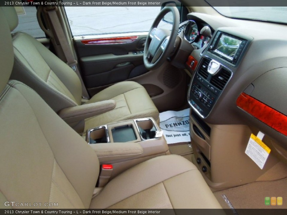 Dark Frost Beige/Medium Frost Beige Interior Photo for the 2013 Chrysler Town & Country Touring - L #70259260