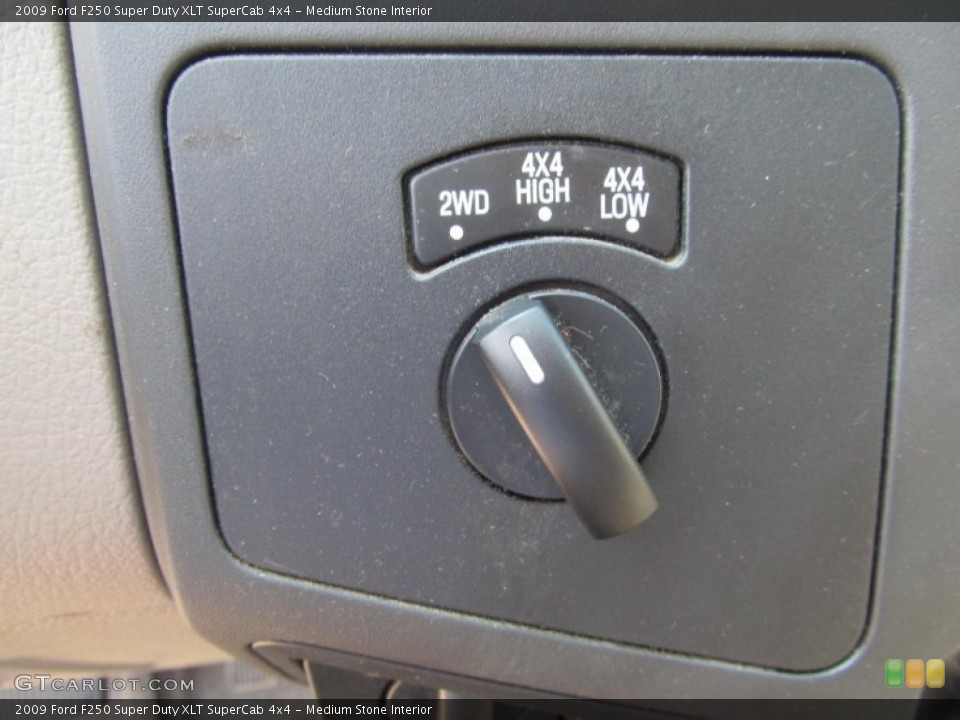 Medium Stone Interior Controls for the 2009 Ford F250 Super Duty XLT SuperCab 4x4 #70261024