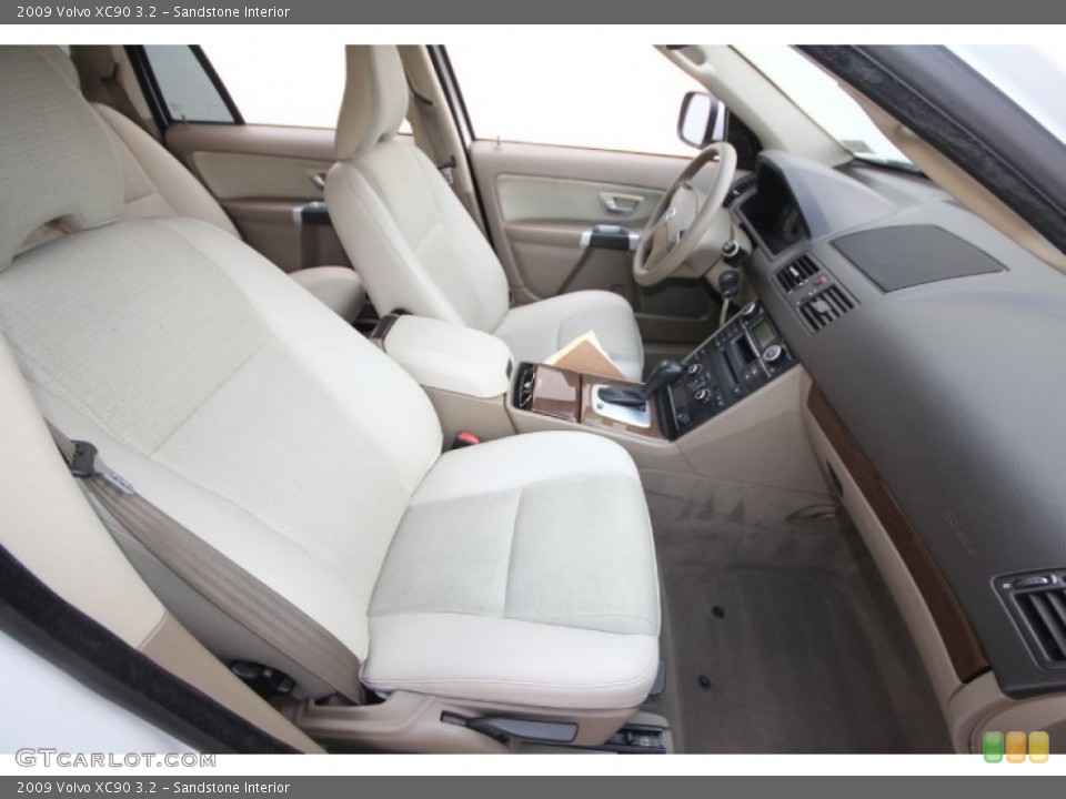 Sandstone Interior Photo for the 2009 Volvo XC90 3.2 #70269529