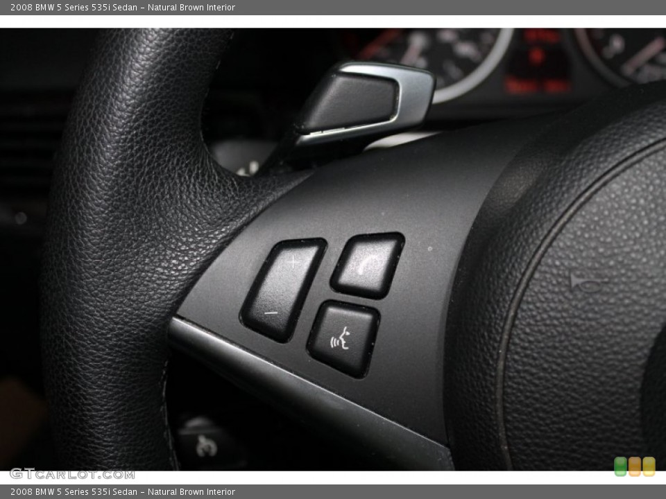 Natural Brown Interior Controls for the 2008 BMW 5 Series 535i Sedan #70271385
