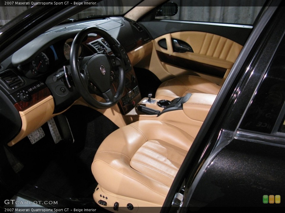 Beige Interior Photo for the 2007 Maserati Quattroporte Sport GT #702739