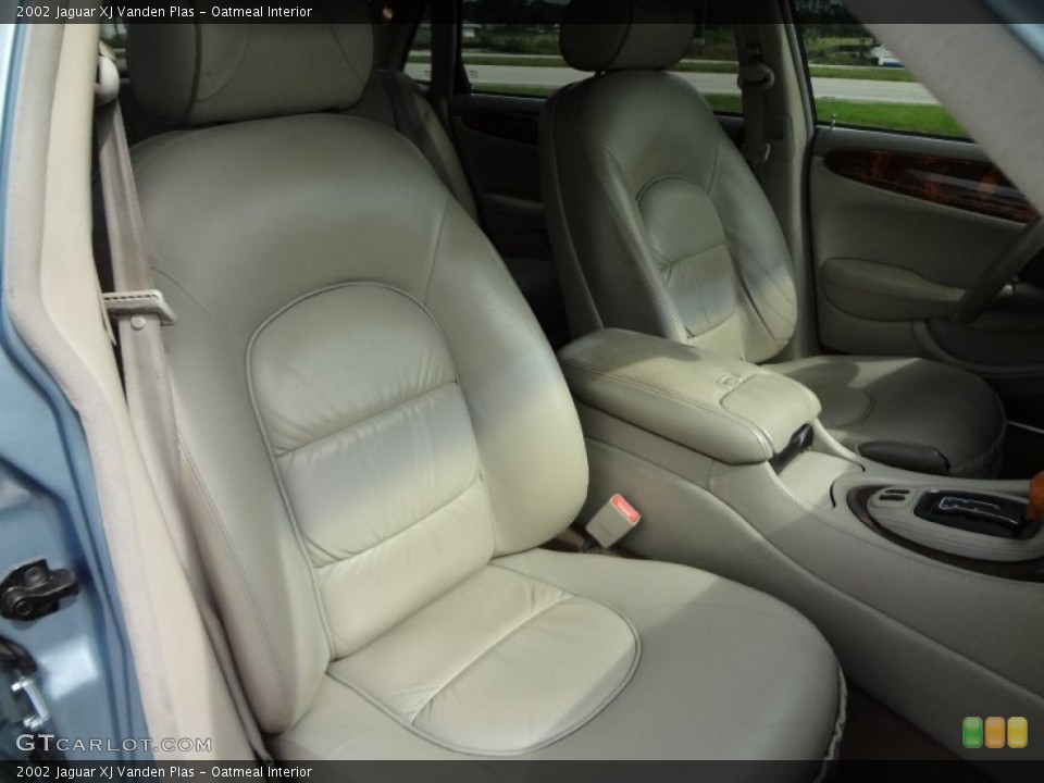 Oatmeal 2002 Jaguar XJ Interiors