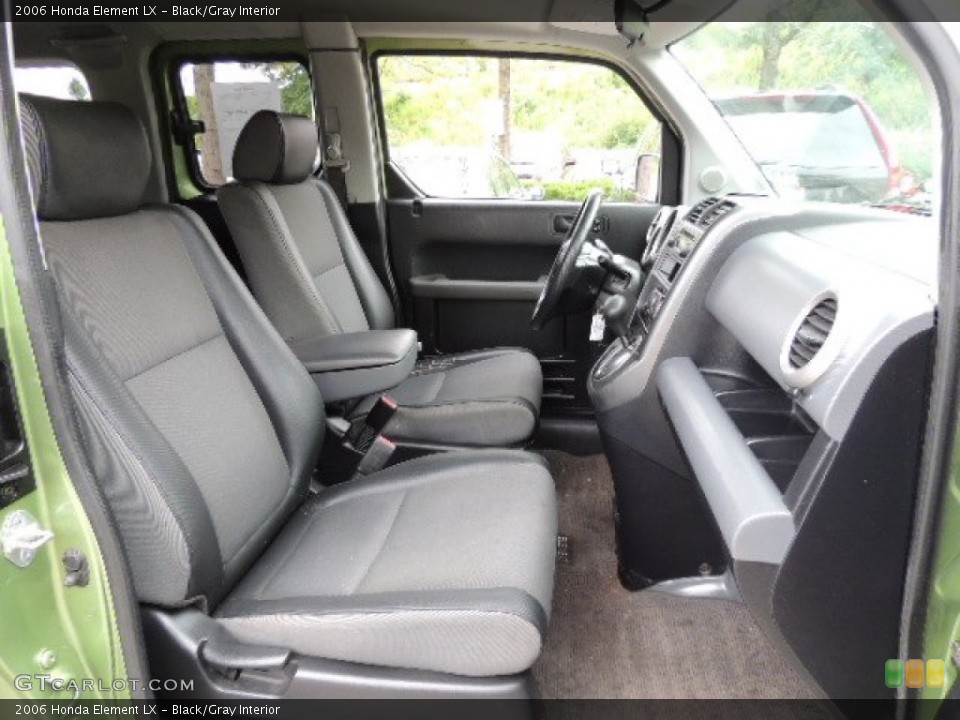 Black/Gray Interior Photo for the 2006 Honda Element LX #70304498