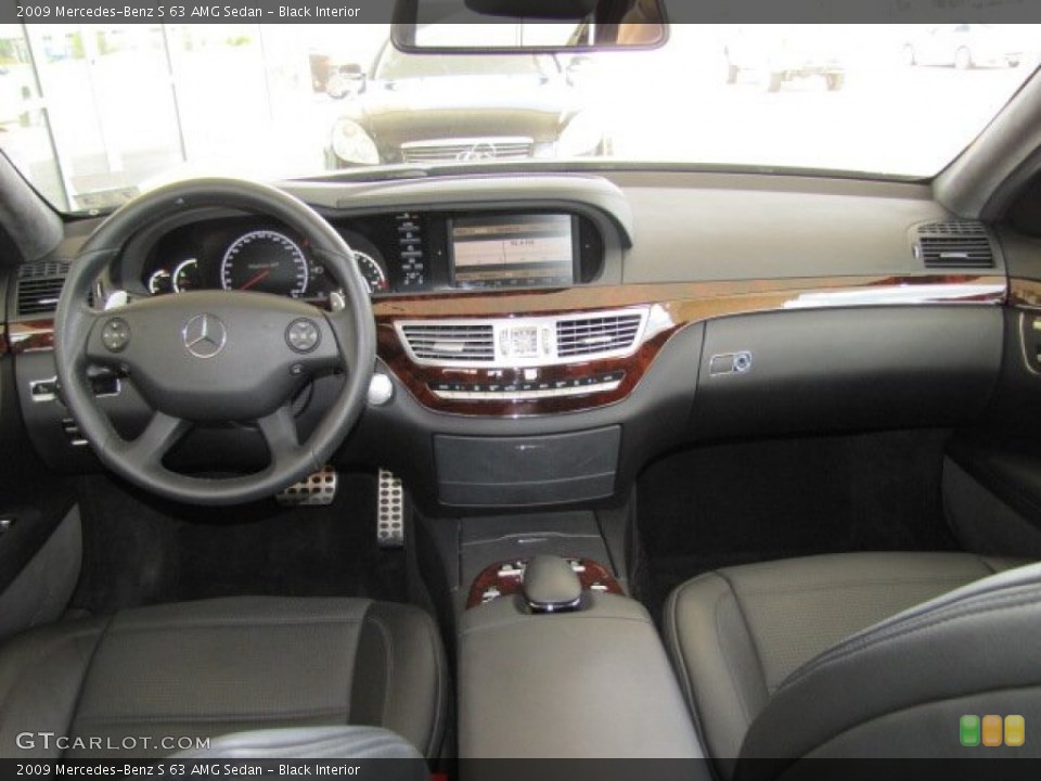 Black Interior Dashboard for the 2009 Mercedes-Benz S 63 AMG Sedan #70306826
