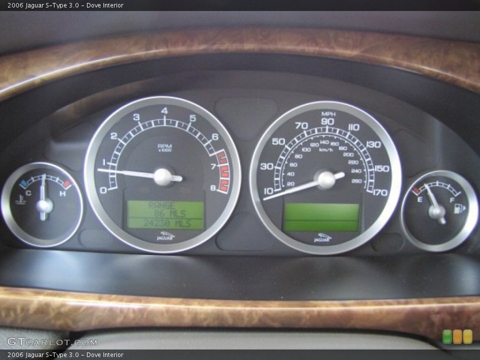 Dove Interior Gauges for the 2006 Jaguar S-Type 3.0 #70307952